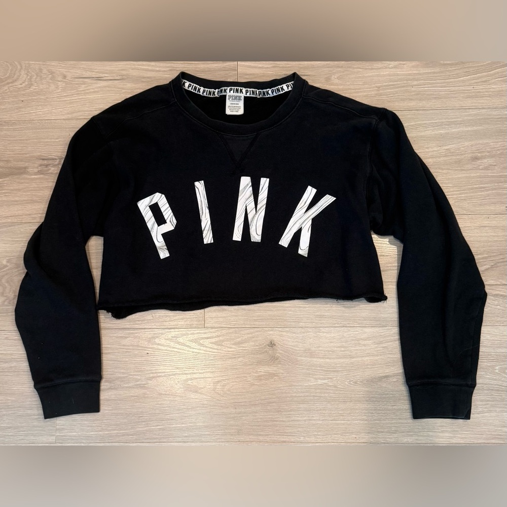 Victoria’s Secret Pink Black Cropped Sweatshirt